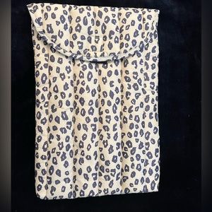 Baggu 16” Puffy Laptop Sleeve